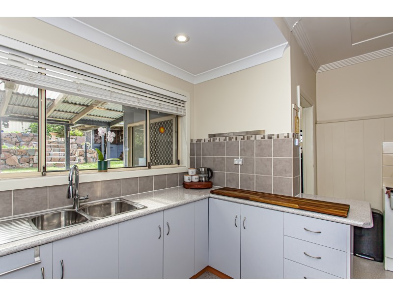 99 Acacia Avenue, North Lambton NSW 2299