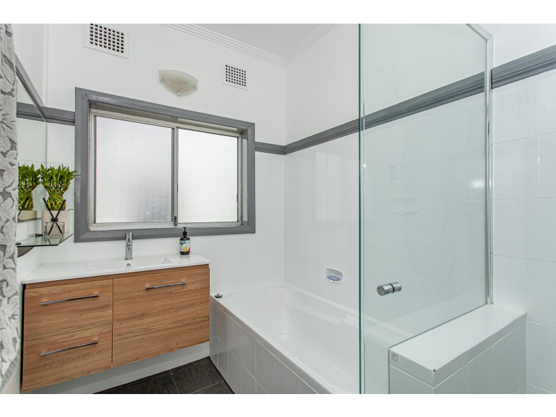 99 Acacia Avenue, North Lambton NSW 2299