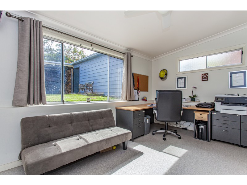 99 Acacia Avenue, North Lambton NSW 2299