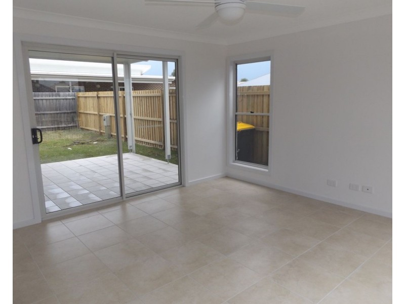 92 DIGGERS DRIVE, Tanilba Bay NSW 2319