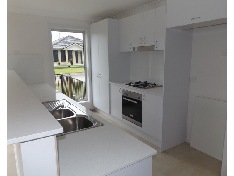 92 DIGGERS DRIVE, Tanilba Bay NSW 2319