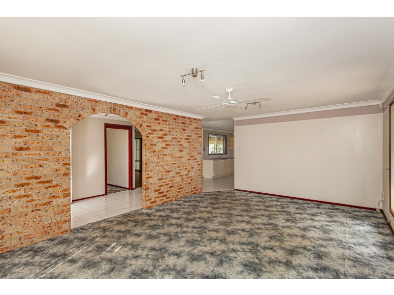 12 Middleton Close, Raymond Terrace NSW 2324