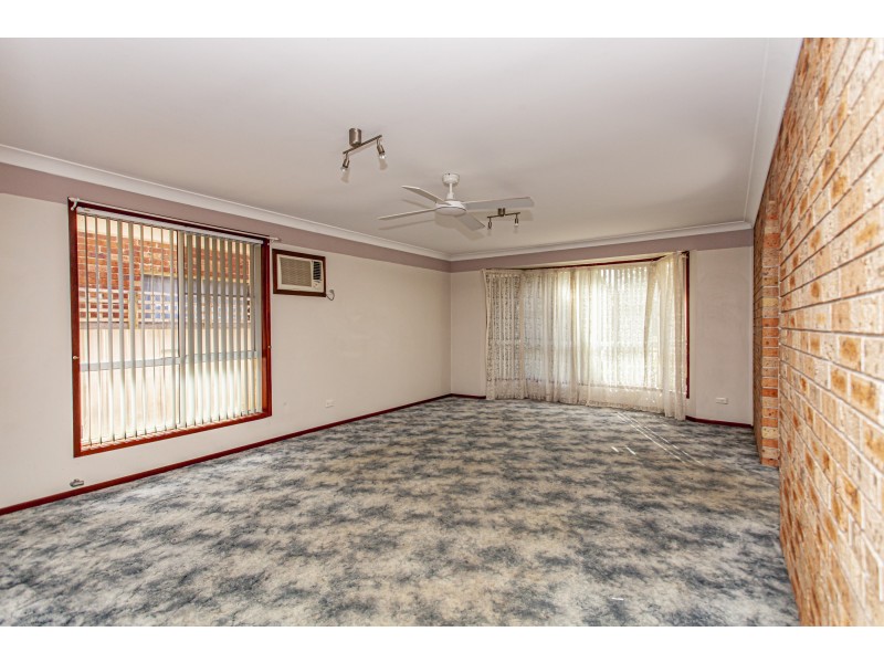 12 Middleton Close, Raymond Terrace NSW 2324