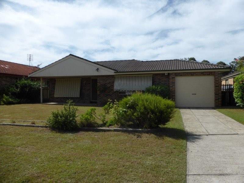 5 Belmore Place, Raymond Terrace NSW 2324