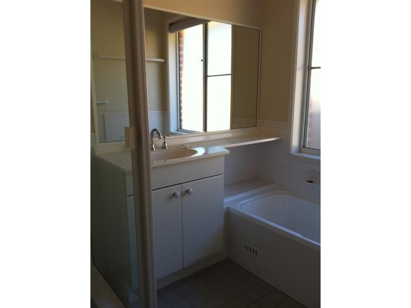 5 CHISHOLM COURT, Raymond Terrace NSW 2324