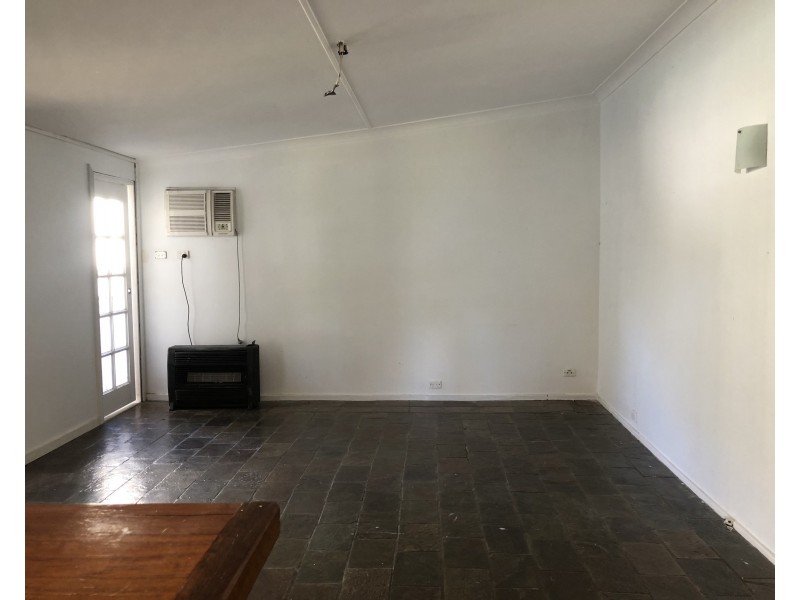 1 IRRAWANG STREET, Raymond Terrace NSW 2324