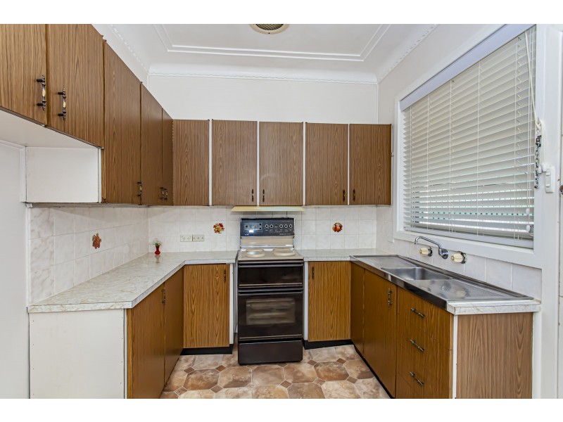 11 Richardson Road, Raymond Terrace NSW 2324