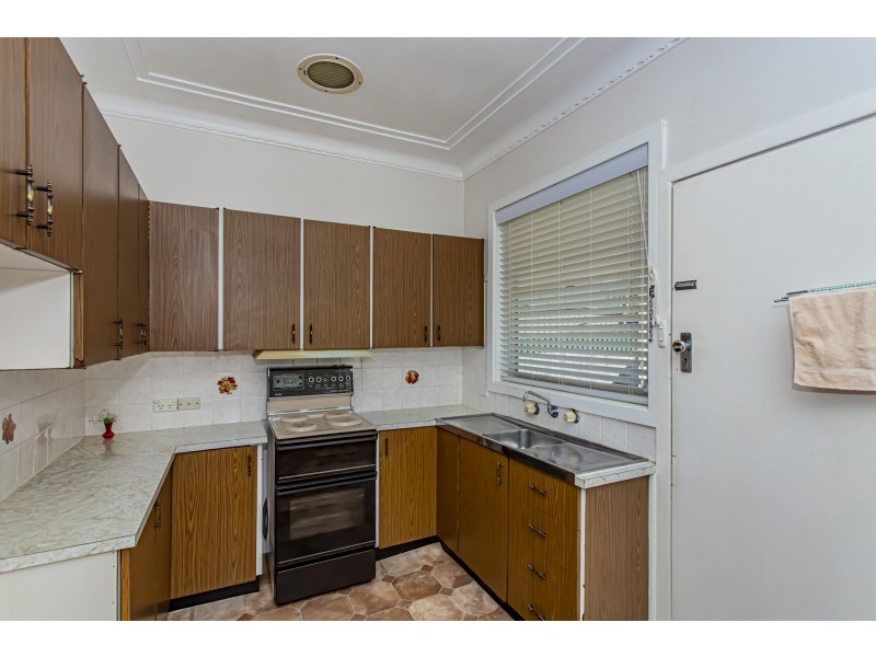 11 Richardson Road, Raymond Terrace NSW 2324