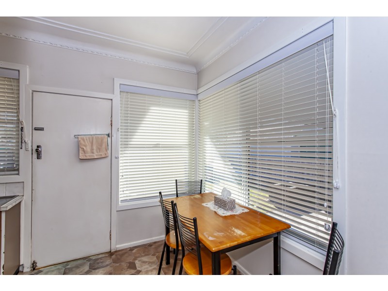 11 Richardson Road, Raymond Terrace NSW 2324