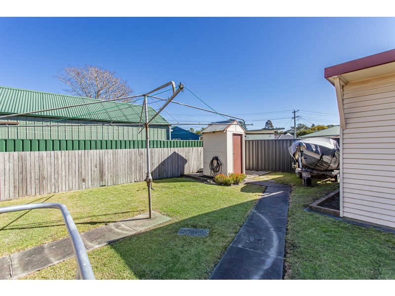 11 Richardson Road, Raymond Terrace NSW 2324