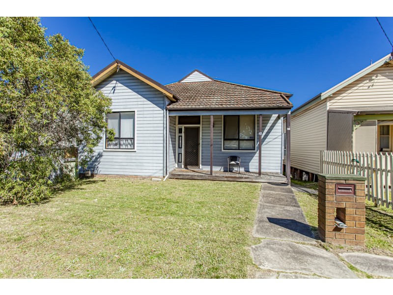 69 Hereford Street, Stockton NSW 2295