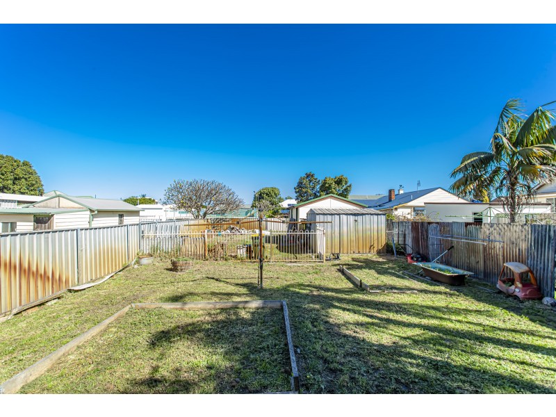 69 Hereford Street, Stockton NSW 2295