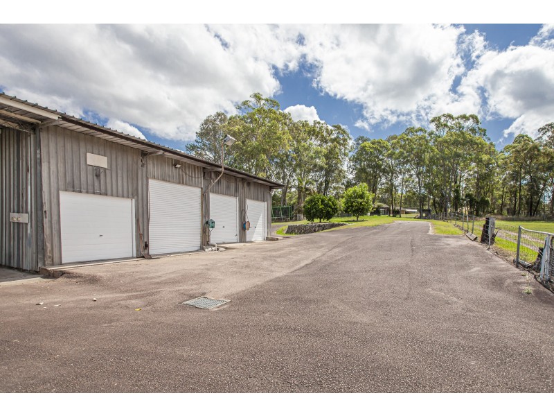18 Warren Street, Seaham NSW 2324