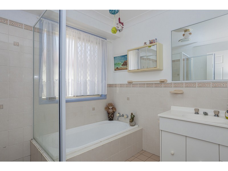 2/44 Hastings Drive, Raymond Terrace NSW 2324