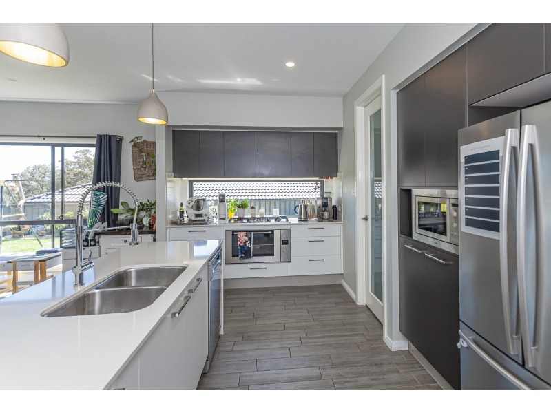 50 Henning Road, Raymond Terrace NSW 2324