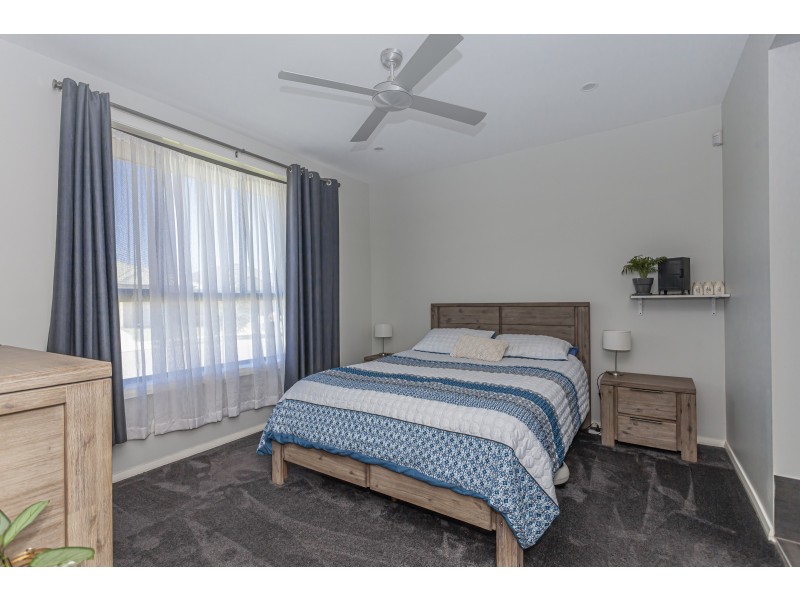 50 Henning Road, Raymond Terrace NSW 2324