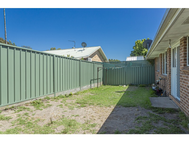 1/149 Benjamin Lee Drive, Raymond Terrace NSW 2324