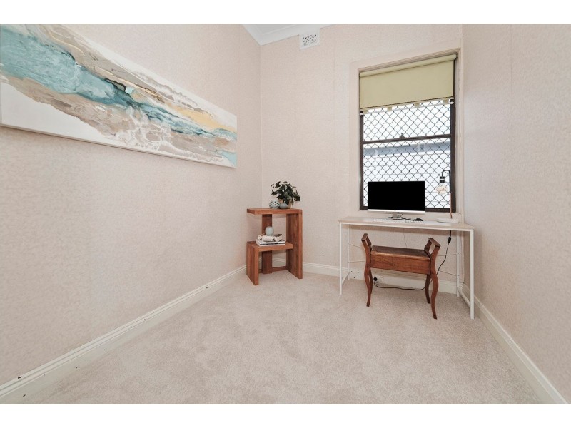 22 Dunbar Street, Stockton NSW 2295