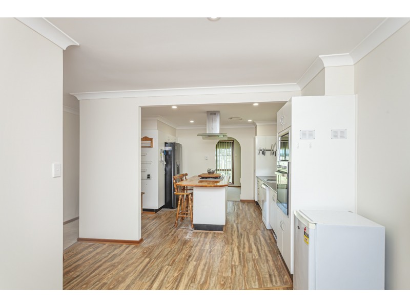 21 Scott Street, Seaham NSW 2324
