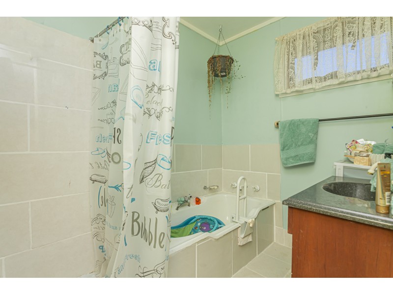 28 Links Drive, Raymond Terrace NSW 2324