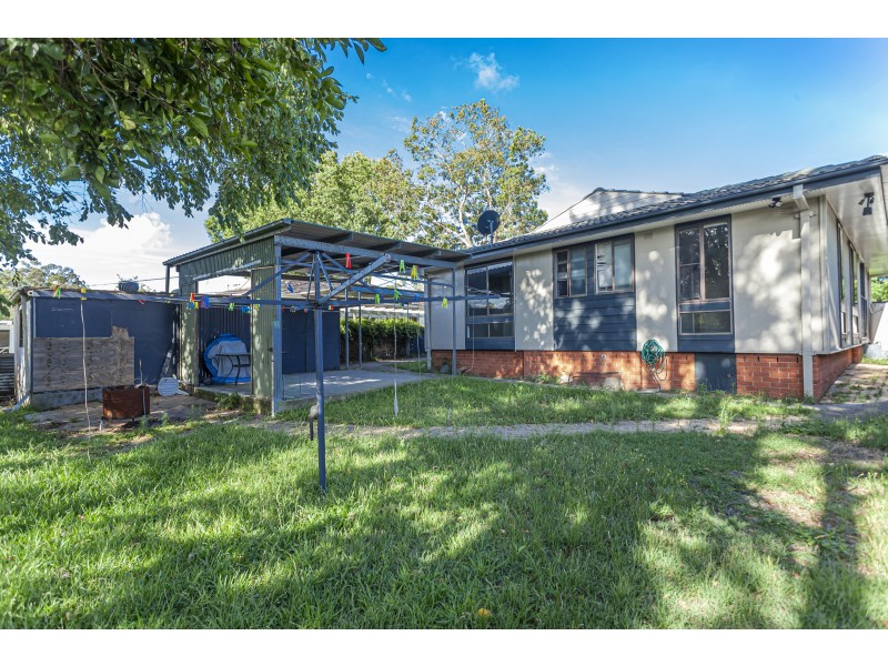 3 Clyde Circuit, Raymond Terrace NSW 2324