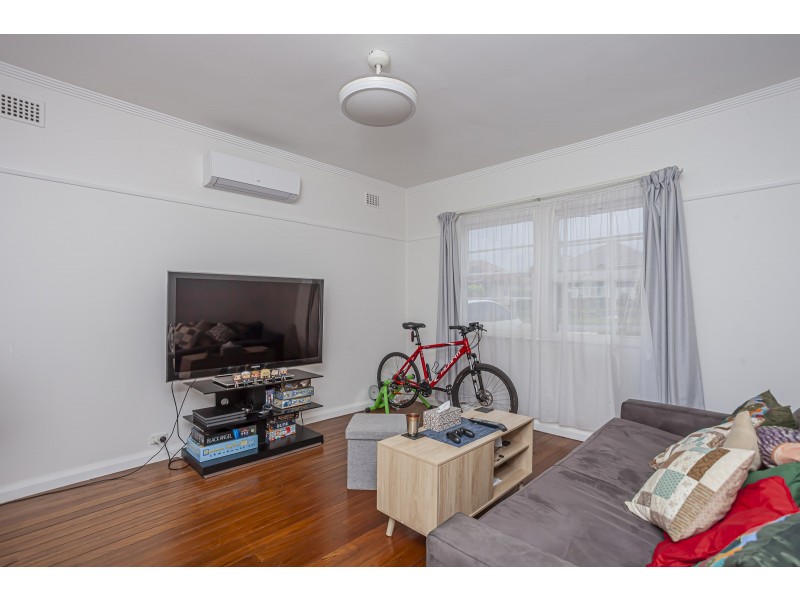 19 Delauret Square, Waratah West NSW 2298