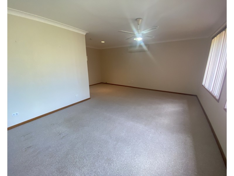 30 ROBERT CAMPBELL DRIVE, Raymond Terrace NSW 2324