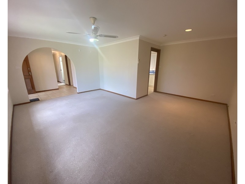 30 ROBERT CAMPBELL DRIVE, Raymond Terrace NSW 2324