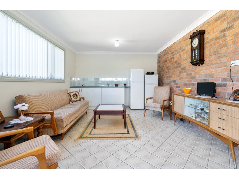 42 Joseph Sheen Drive, Raymond Terrace NSW 2324