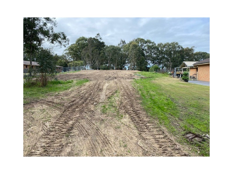 15 Scott Street, Seaham NSW 2324