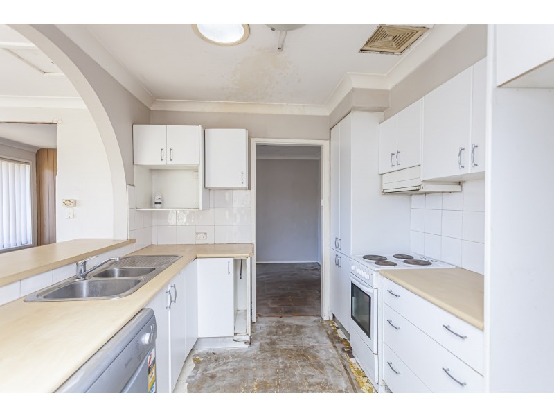 6 Tregenna Street, Raymond Terrace NSW 2324