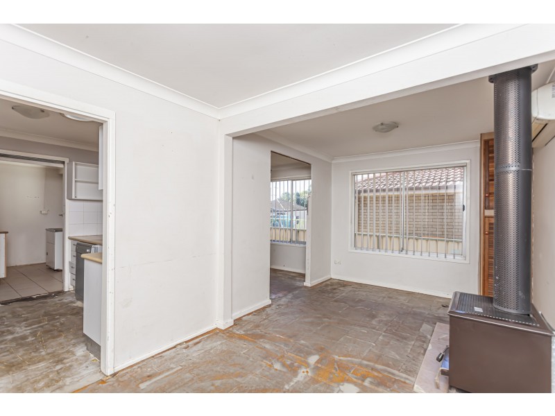 6 Tregenna Street, Raymond Terrace NSW 2324