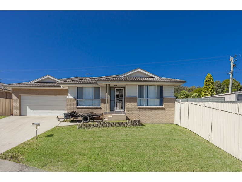 2 Thomas Kearney Close, Raymond Terrace NSW 2324