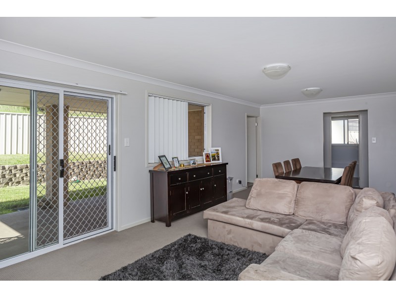 2 Thomas Kearney Close, Raymond Terrace NSW 2324