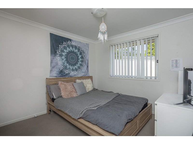 2 Thomas Kearney Close, Raymond Terrace NSW 2324