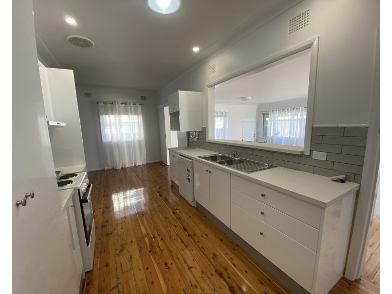 14 Richardson Road, Raymond Terrace NSW 2324