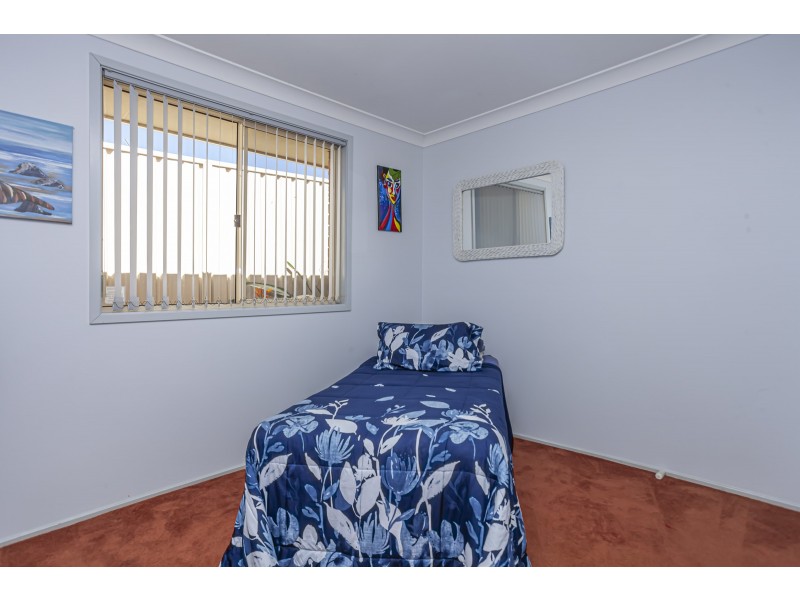 18 Beaton Avenue, Raymond Terrace NSW 2324