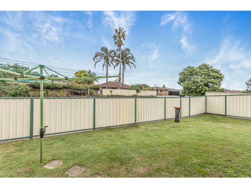 1/10 Eskdale Drive, Raymond Terrace NSW 2324