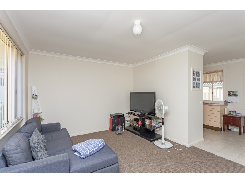 5 Middleton Close, Raymond Terrace NSW 2324