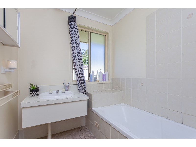 5 Middleton Close, Raymond Terrace NSW 2324