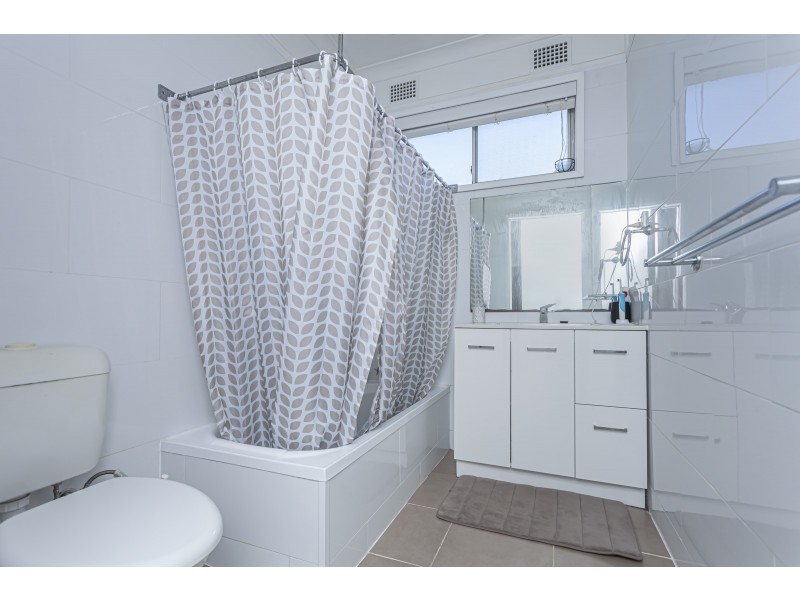 2 Morgan Cresecent, Raymond Terrace NSW 2324