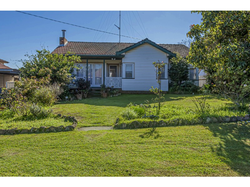 4 Warringhi Street, Raymond Terrace NSW 2324