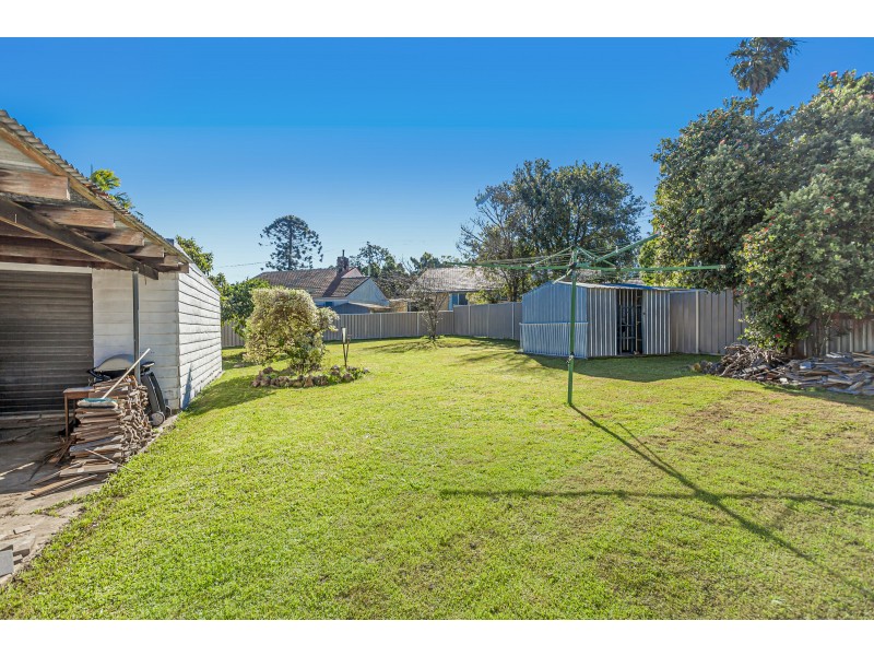 4 Warringhi Street, Raymond Terrace NSW 2324