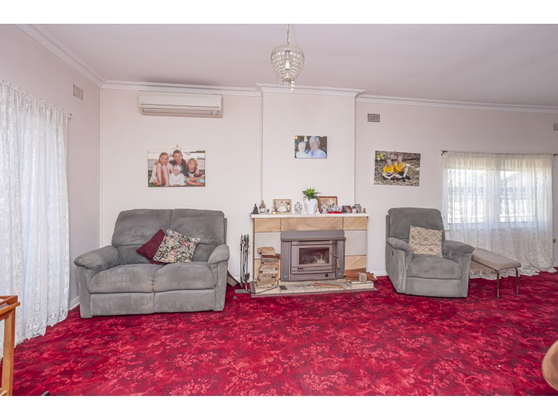 4 Warringhi Street, Raymond Terrace NSW 2324