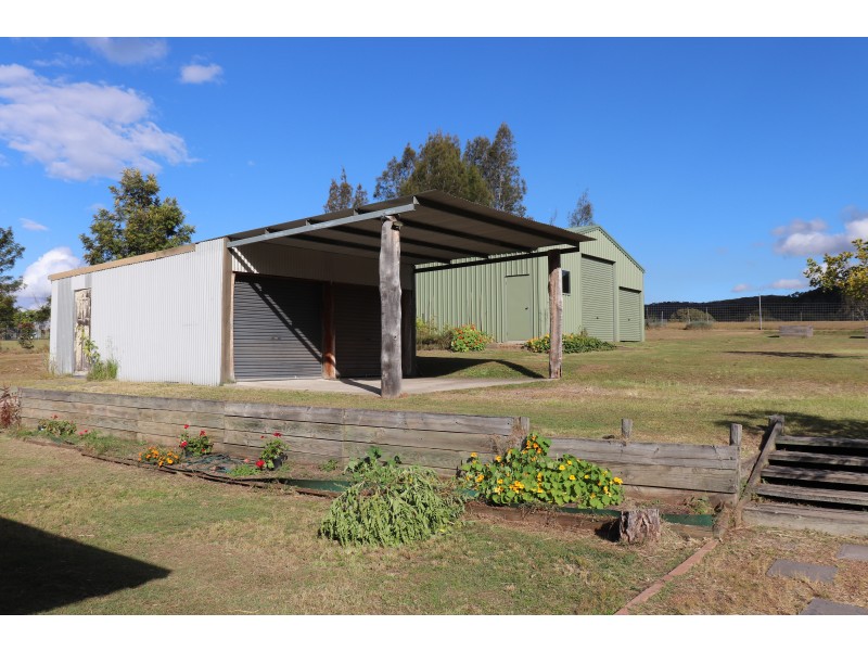 13 STORKS ROAD, Glen Oak NSW 2320