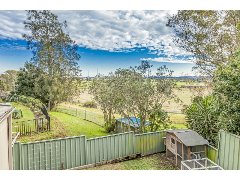 5 Alton Close, Raymond Terrace NSW 2324