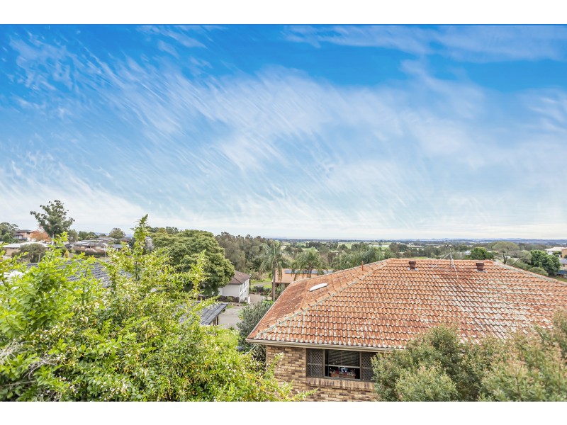 2 Henderson Close, Raymond Terrace NSW 2324