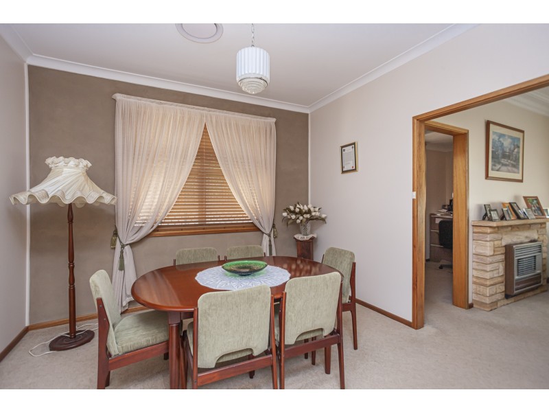 18 Meredith Crescent, Raymond Terrace NSW 2324