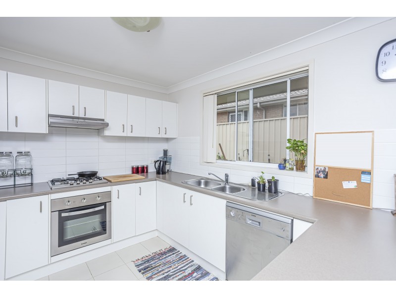 27 Closebourne Way, Raymond Terrace NSW 2324