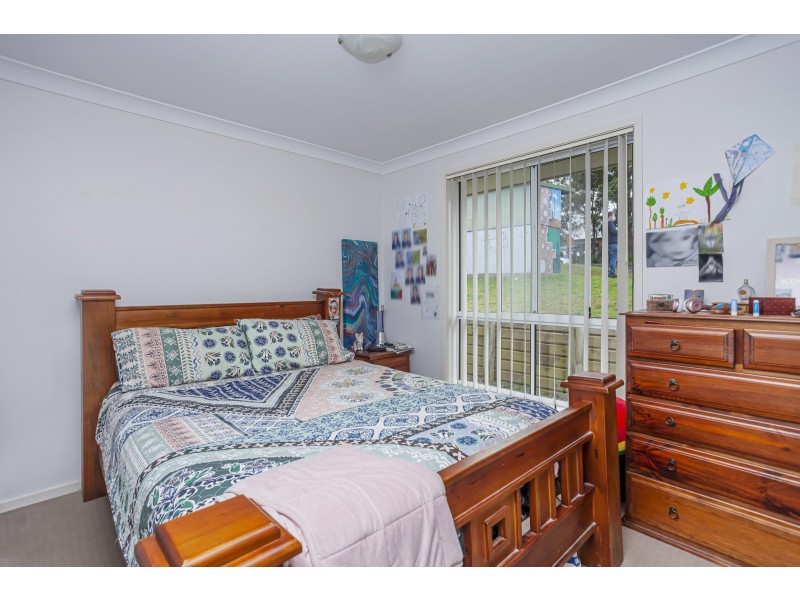 27 Closebourne Way, Raymond Terrace NSW 2324
